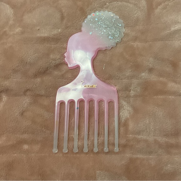CUSTOM Zodiac Afro Comb - Female Ponytail - Picture 2 of 5